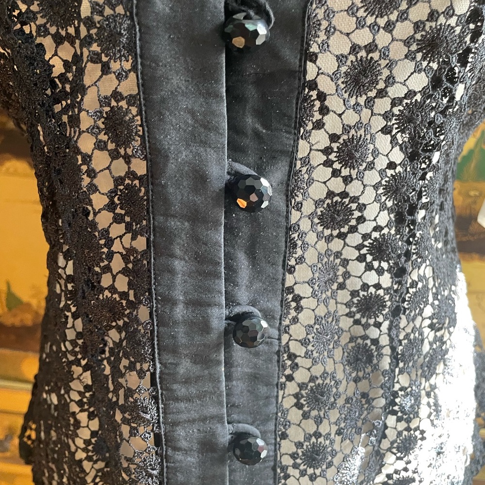 TRACY REESE Black Lace Blouse with Silk Bow Detail Flutter Sleeves VTG Y2K 4 NEW - Picture 4 of 7